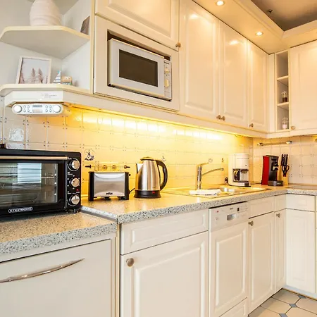 Trelleborgallee, 174 Apartman *
